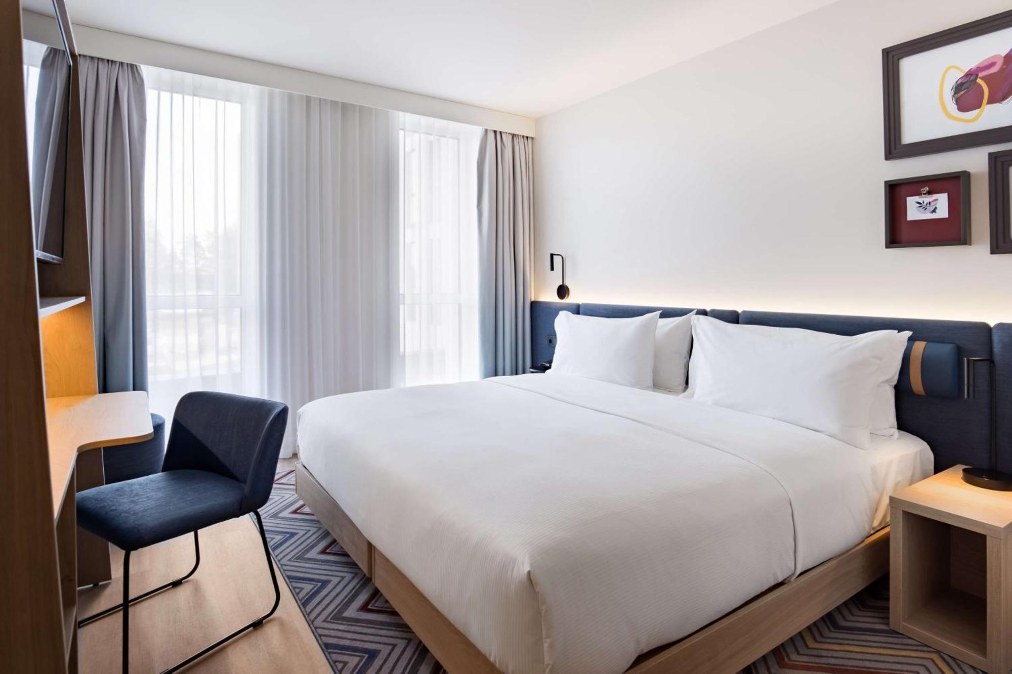 Hampton By Hilton Riga Airport Otel Mārupe Dış mekan fotoğraf