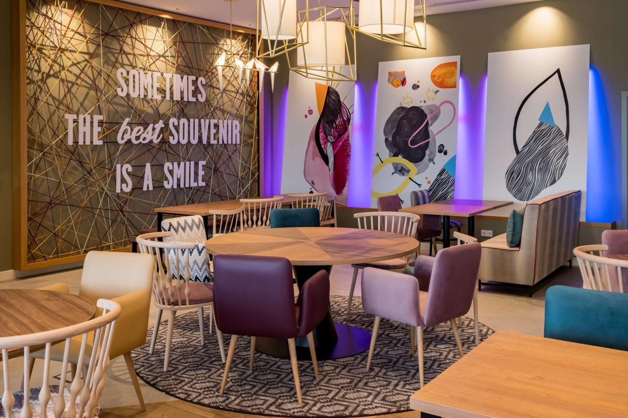 Hampton By Hilton Riga Airport Otel Mārupe Dış mekan fotoğraf